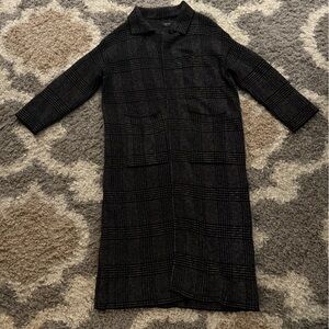 Zara Black and White Knit long Sweater